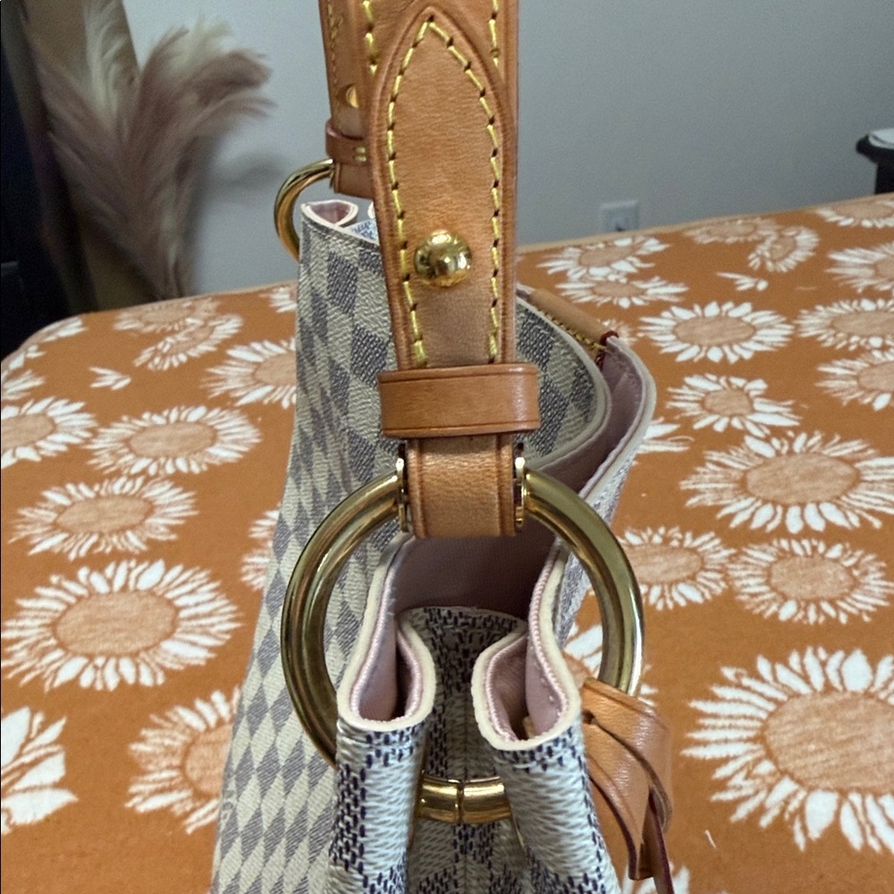 Louis Vuitton Damier Azur Checkerboard Shoulder Bag in White and Blue - Picture 8 of 11
